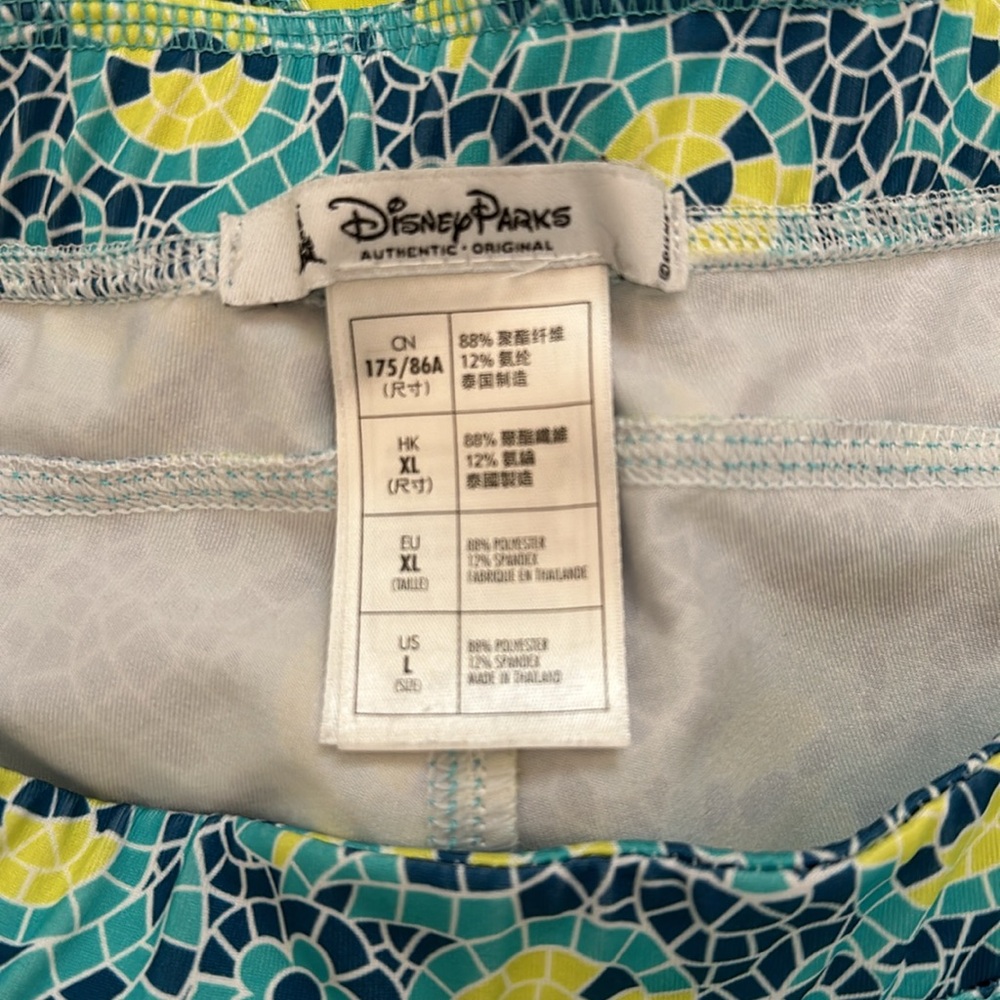 Disney Parks leggings and top size Large & medium - Picture 7 of 8